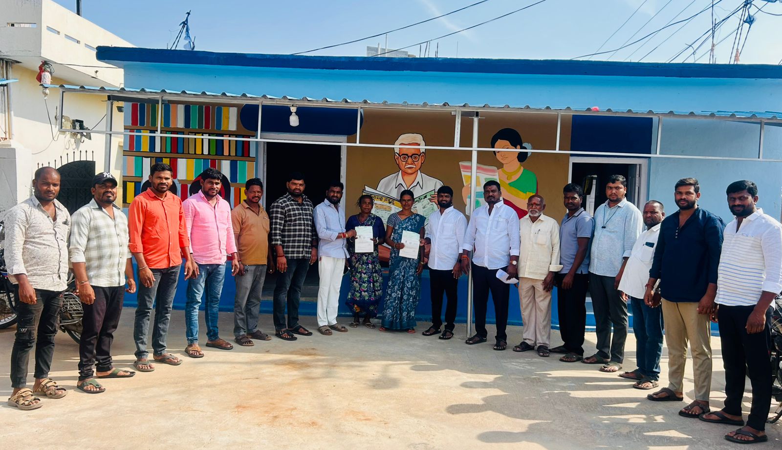 CMRF చెక్కుల పంపిణీ కార్యక్రమం - Additional Image